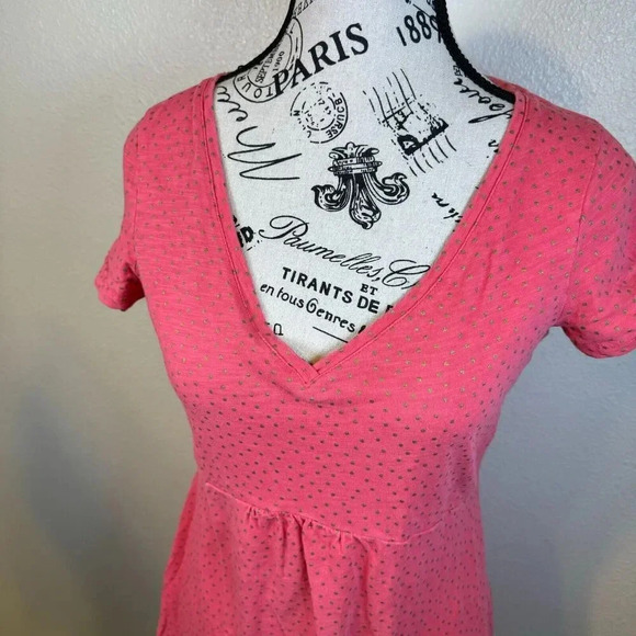 Boden Short Sleeve V-Neck Ruffle Hem Coral Gold Swiss Dot Knit Dress Size 4P - Picture 2 of 8